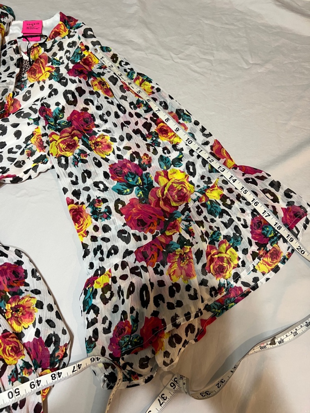 Torrid x Betsey Johnson Leopard Rose Chiffon Ruffle Bell Sleeve Mini Dress 2X - Picture 10 of 10